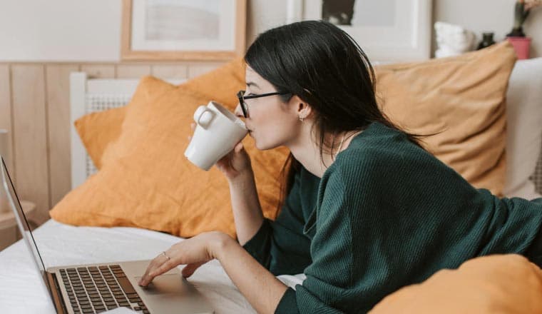 A Complete Guide to Creating Your Digital Presenc